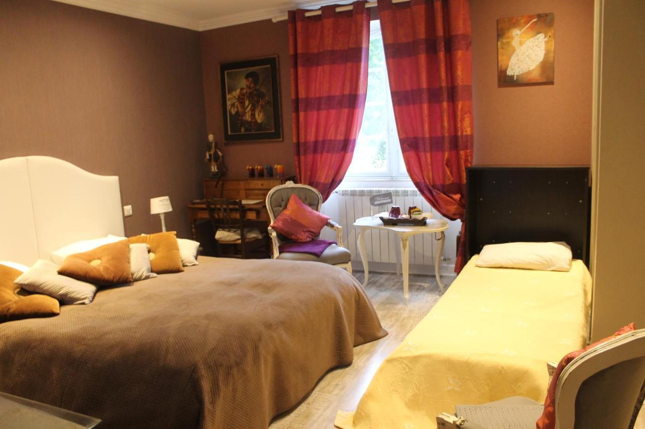 Chambres D'Hotes Le Bois Trinquille Saint-Viance Bagian luar foto