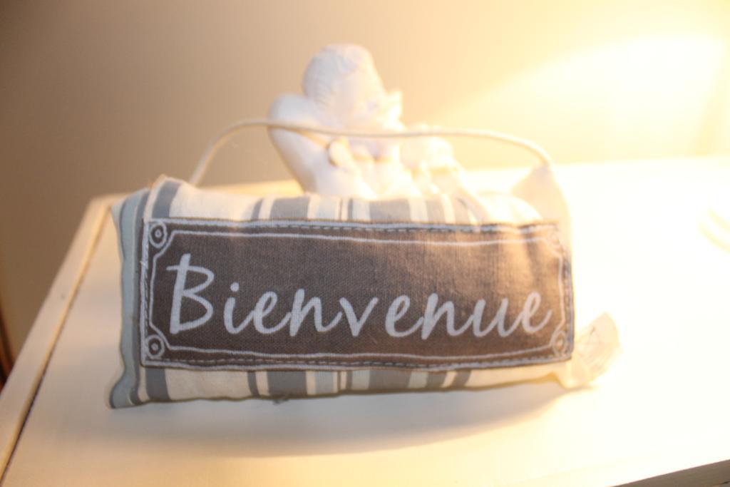 Chambres D'Hotes Le Bois Trinquille Saint-Viance Bagian luar foto