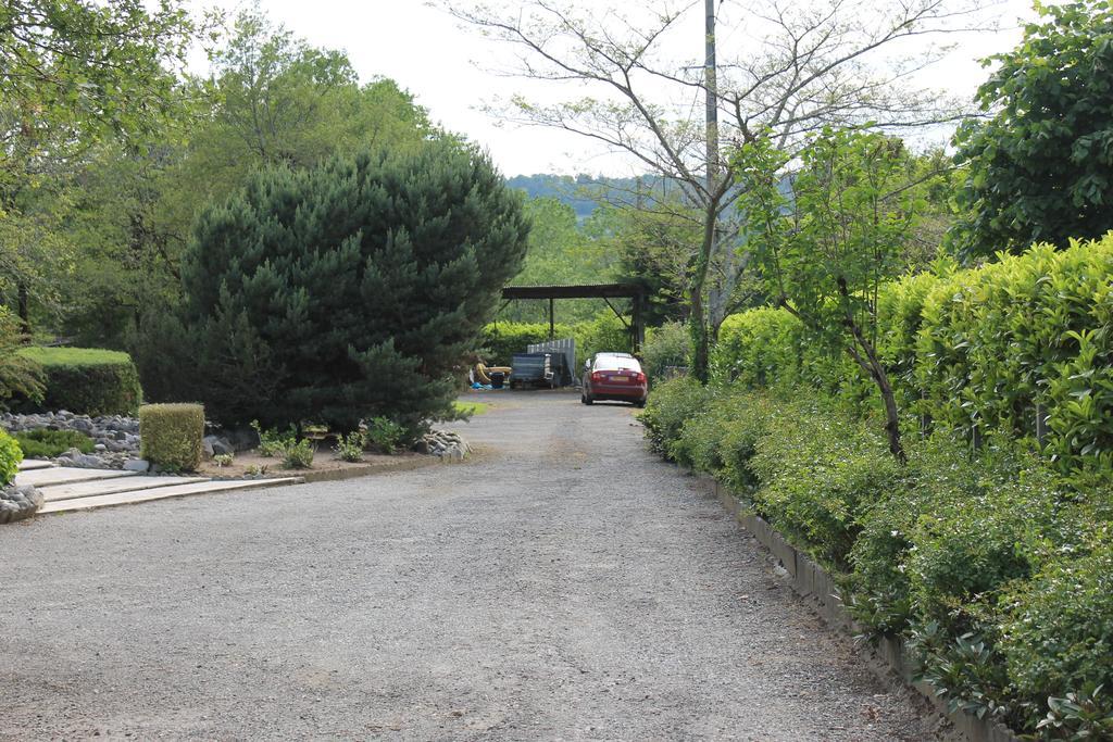 Chambres D'Hotes Le Bois Trinquille Saint-Viance Bagian luar foto