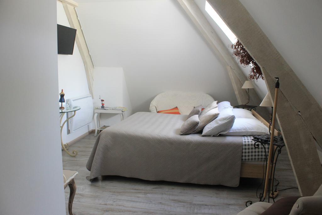 Chambres D'Hotes Le Bois Trinquille Saint-Viance Bagian luar foto